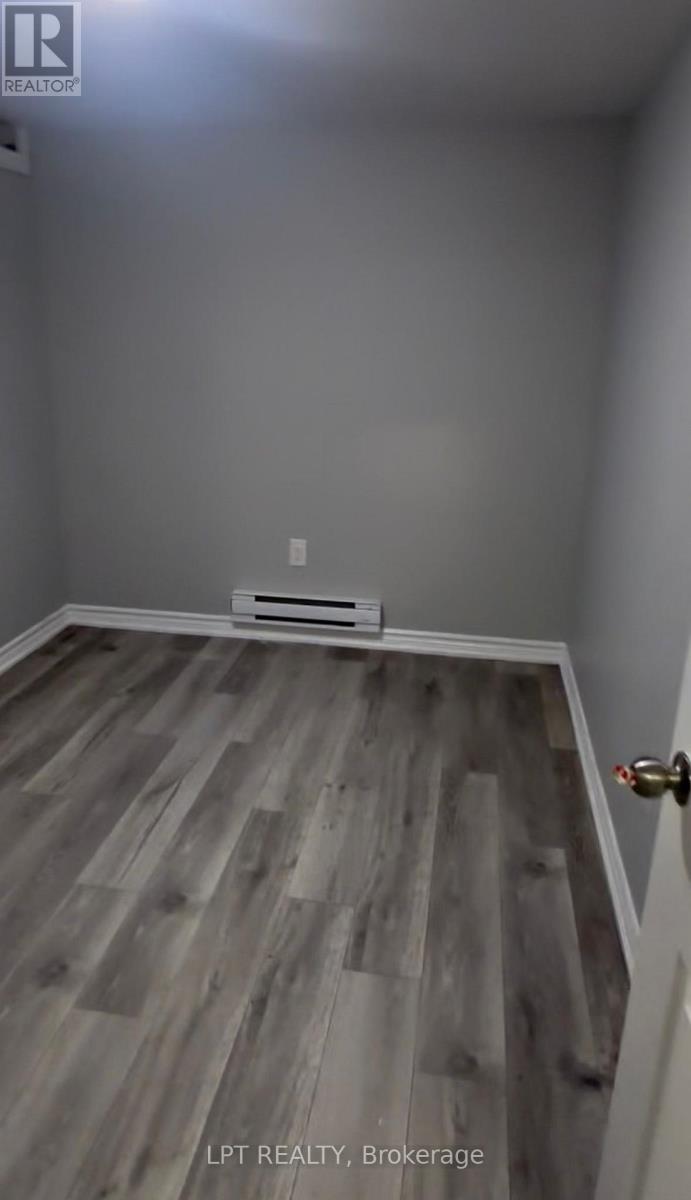 Bsmnt - 40 Gladstone Square, Brampton, Ontario  L6S 2H5 - Photo 3 - W13027458