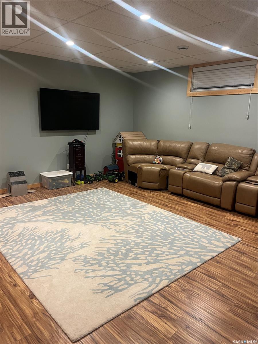 105 Francis Street, Francis, Saskatchewan  S0G 1V0 - Photo 17 - SK033585