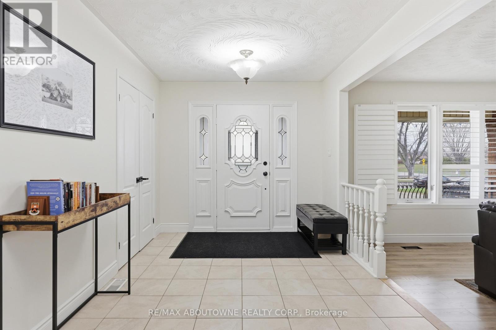 58 Kilbourn Avenue, Hamilton, Ontario  L8G 3E2 - Photo 10 - X13027362