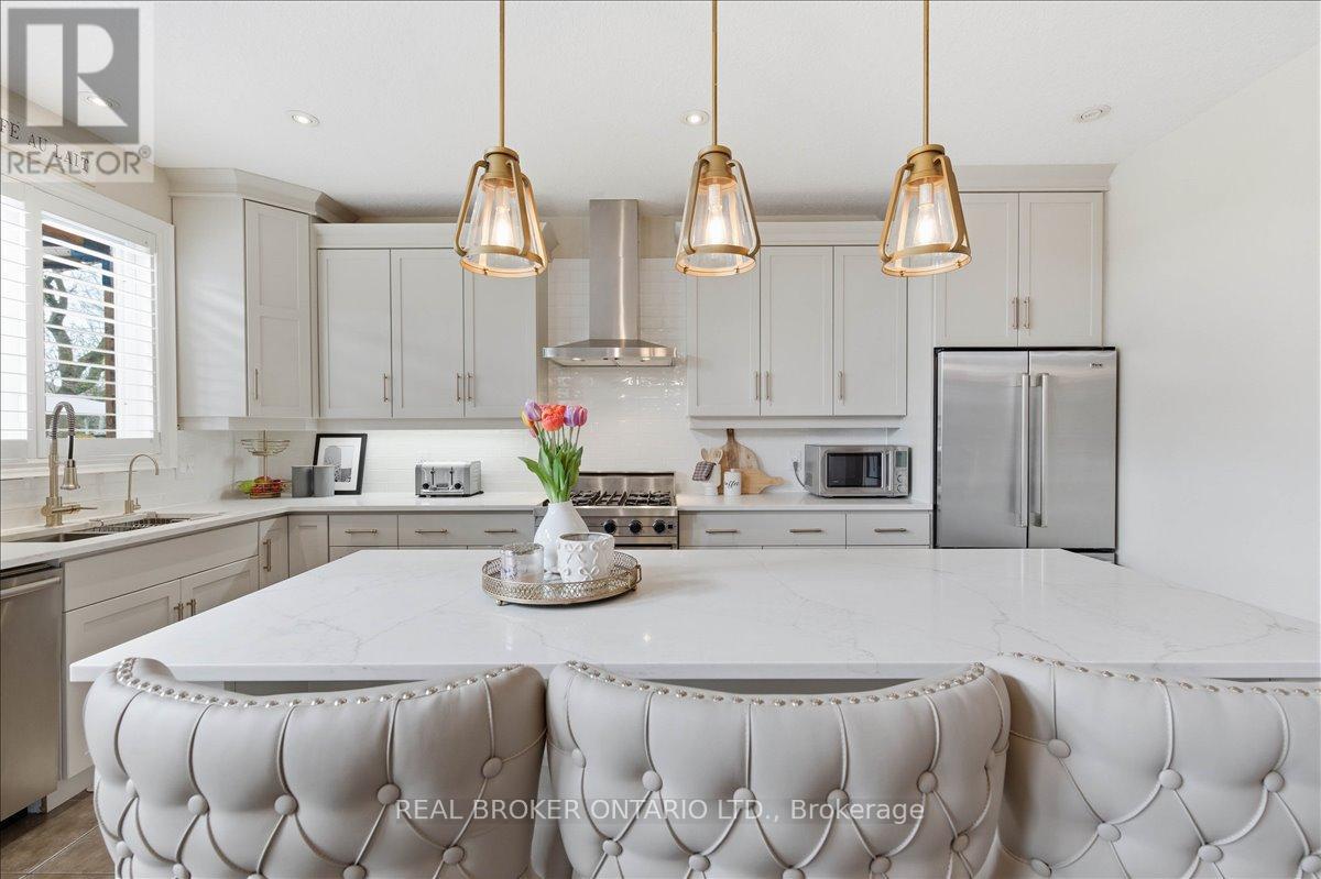 220 Joseph Schoerg Crescent, Kitchener, Ontario  N2P 2T4 - Photo 7 - X13027374