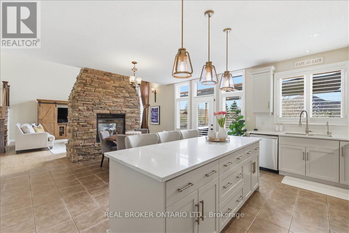 220 Joseph Schoerg Crescent, Kitchener, Ontario  N2P 2T4 - Photo 8 - X13027374