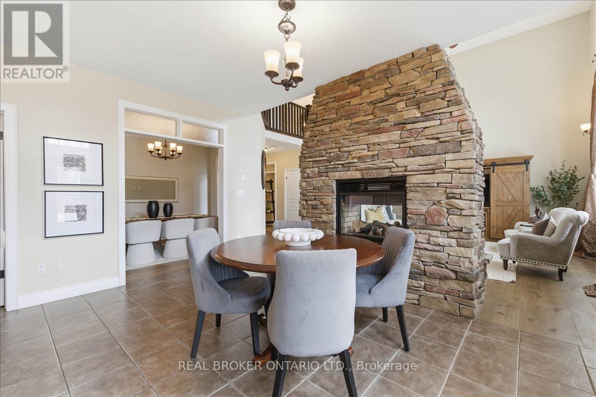 220 Joseph Schoerg Crescent, Kitchener, Ontario  N2P 2T4 - Photo 9 - X13027374