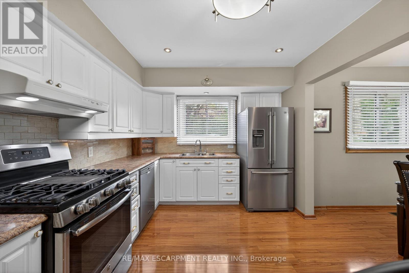 210 Columbia Drive, Hamilton, Ontario  L9C 3Y6 - Photo 16 - X13027382