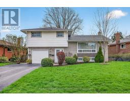 210 COLUMBIA DRIVE, Hamilton, Ontario