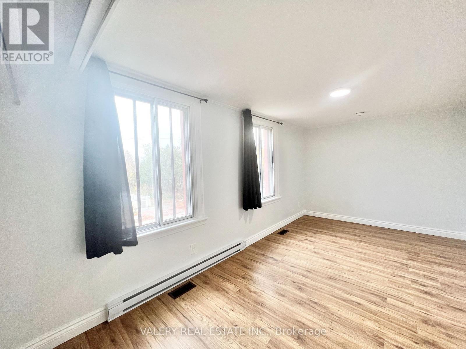 B - 67 Queen Mary Street, Ottawa, Ontario  K1K 1X6 - Photo 6 - X13027450