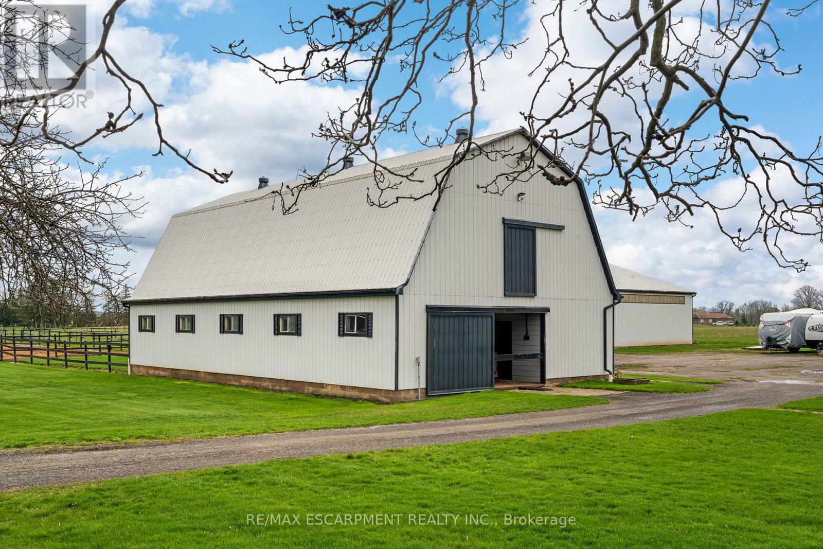 2223 Hall Road, Hamilton, Ontario  L0R 1C0 - Photo 30 - X13027454