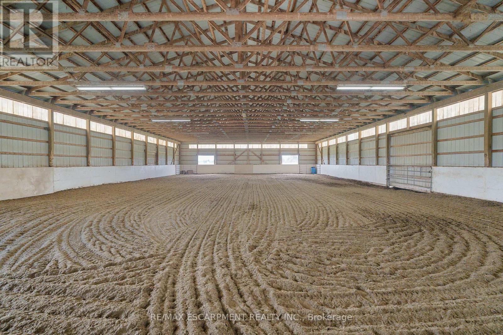 2223 Hall Road, Hamilton, Ontario  L0R 1C0 - Photo 35 - X13027454