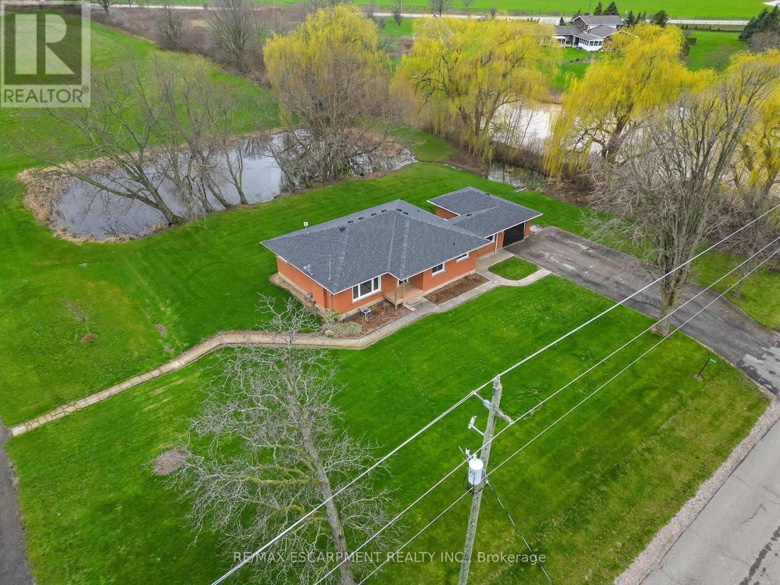 2223 Hall Road, Hamilton, Ontario  L0R 1C0 - Photo 4 - X13027454