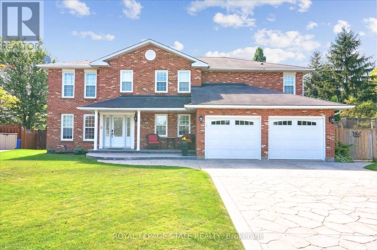 42 Farewell Crescent, West Lincoln, Ontario  L0R 2A0 - Photo 1 - X13027456