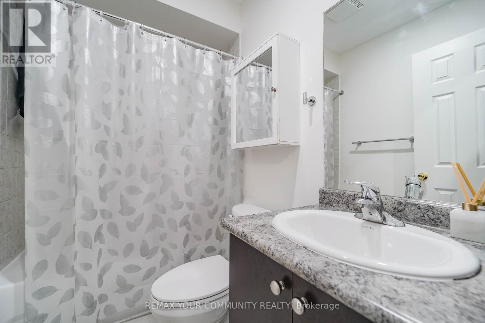 10 Ted Wray Circle, Toronto, Ontario  M3L 0G7 - Photo 16 - W13025990
