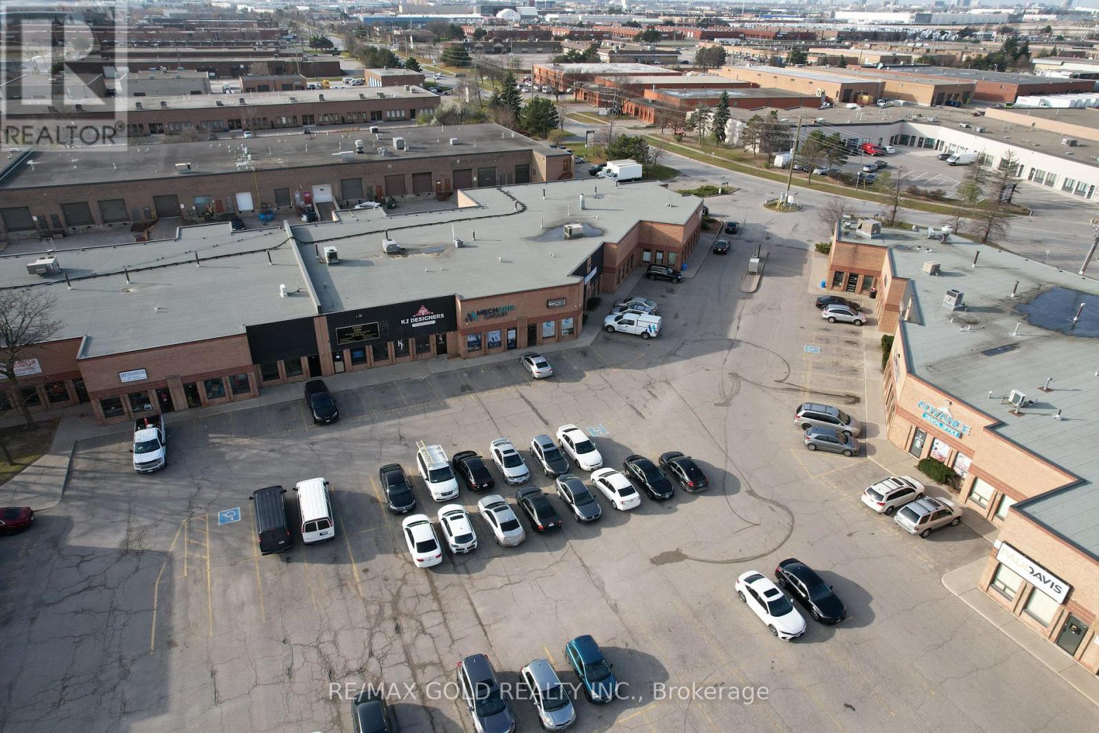 57 - 173 ADVANCE BOULEVARD, Brampton, Ontario