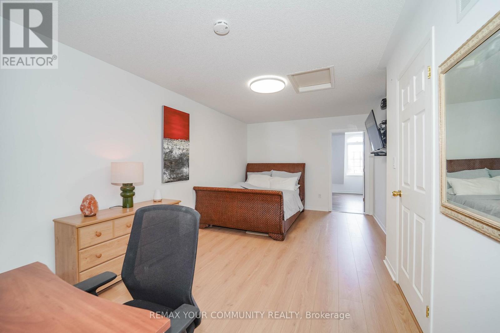 10 Ted Wray Circle, Toronto, Ontario  M3L 0G7 - Photo 24 - W13025990
