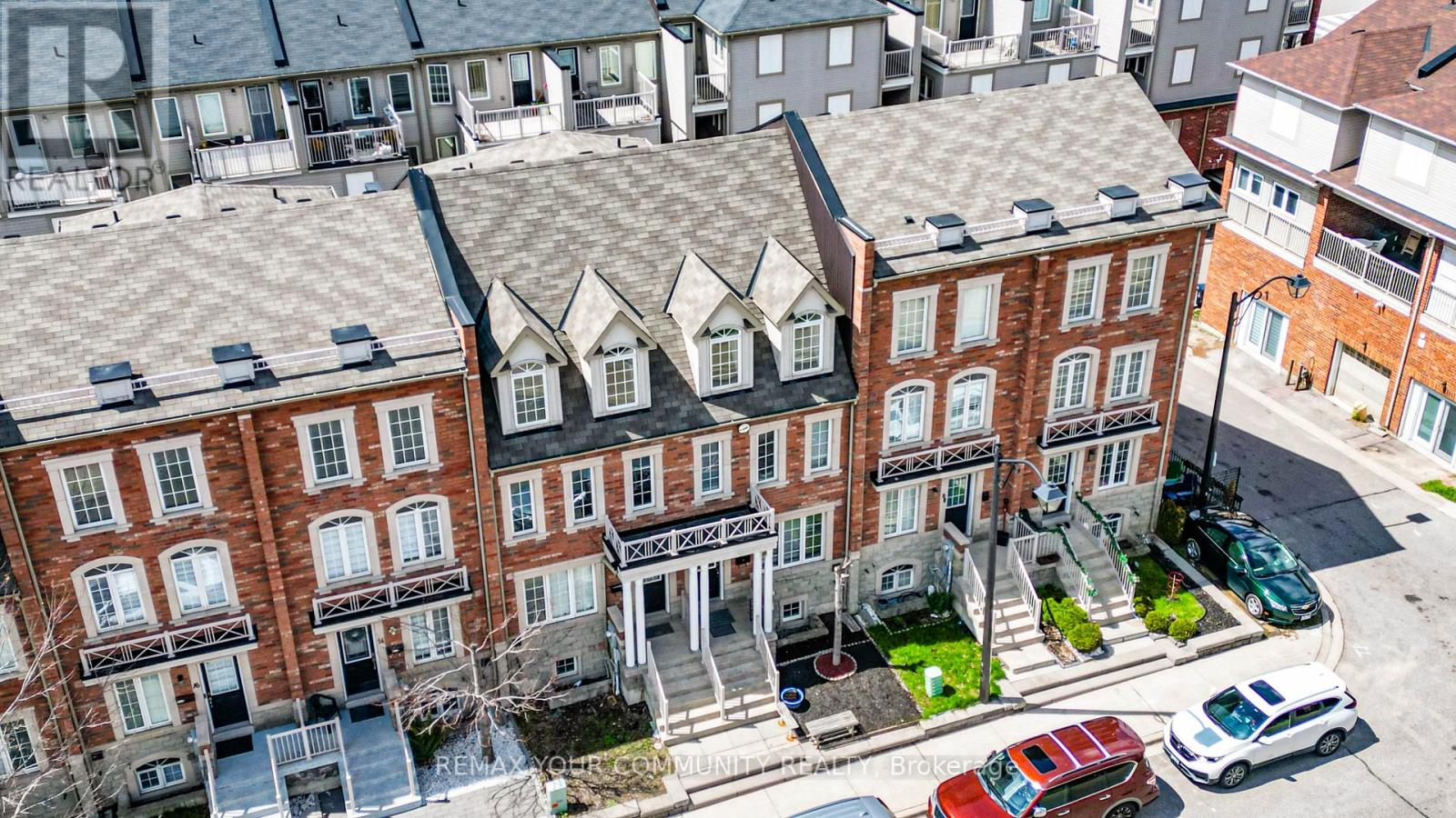 10 Ted Wray Circle, Toronto, Ontario  M3L 0G7 - Photo 37 - W13025990