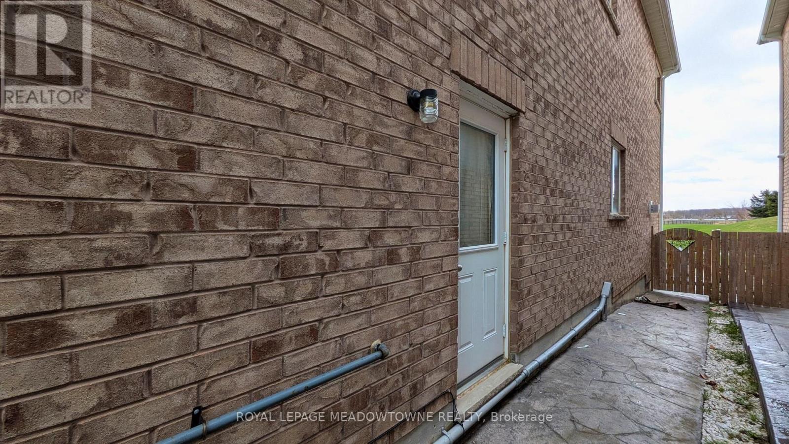 Lower - 120 Morden Drive, Shelburne, Ontario  L9V 3S4 - Photo 2 - X13027272