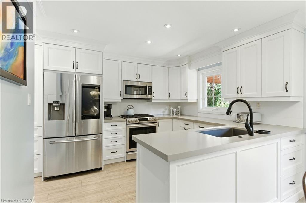 106 Ryans Way, Waterdown, Ontario  L8B 0P3 - Photo 9 - 40823014