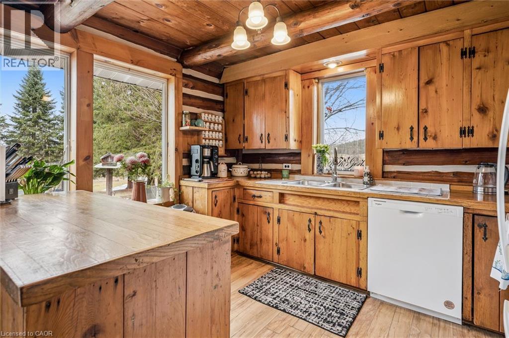 411a Peggs Mountain Road, Burk's Falls, Ontario  P0A 1C0 - Photo 8 - 40822469