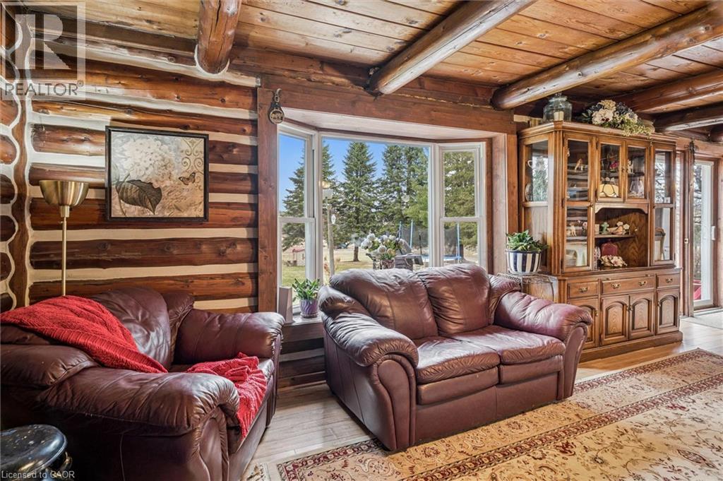 411a Peggs Mountain Road, Burk's Falls, Ontario  P0A 1C0 - Photo 4 - 40822469