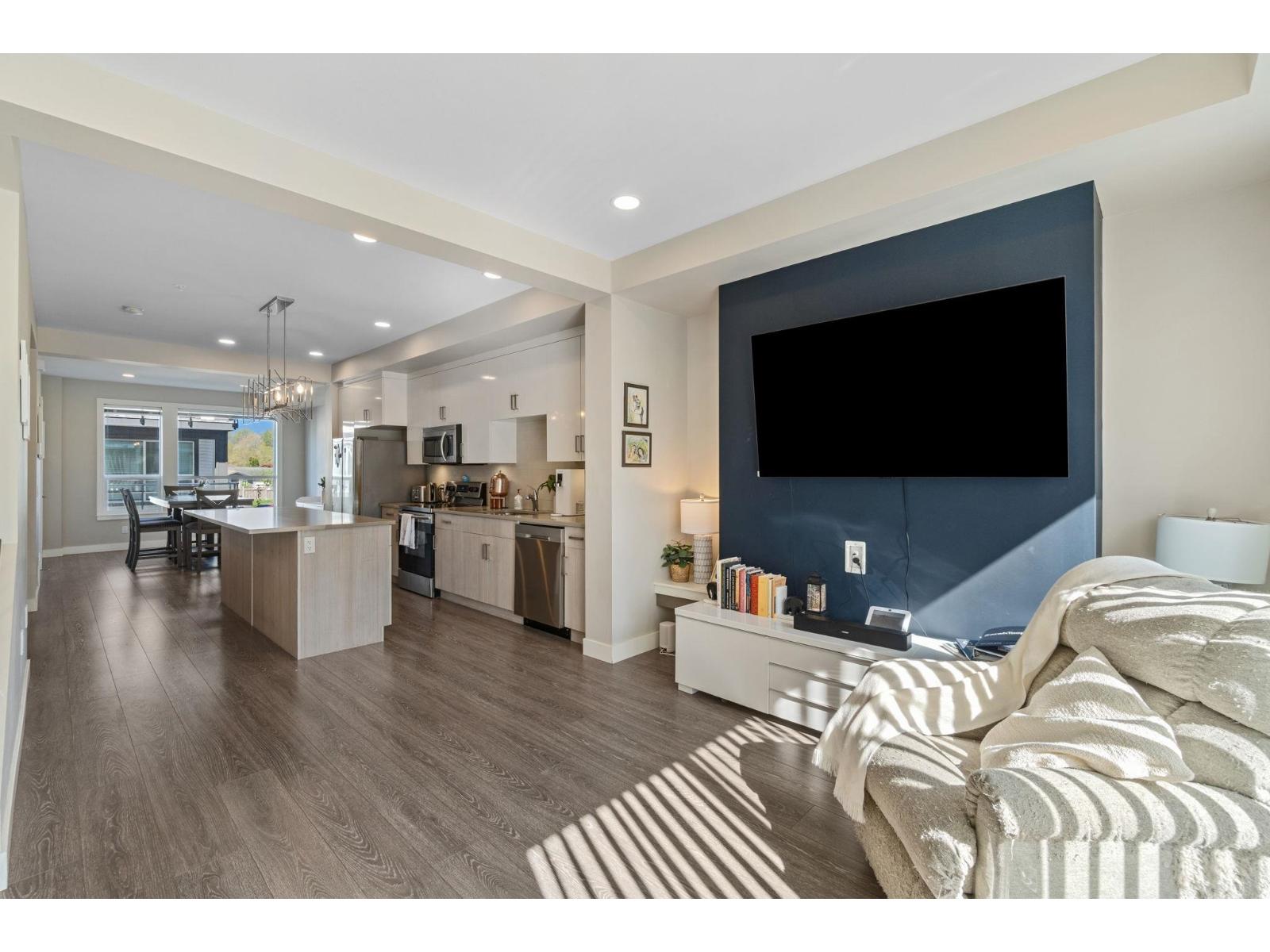 75 8413 Midtown Way, Chilliwack Proper South, Chilliwack, British Columbia  V2P 0G7 - Photo 11 - R3113525