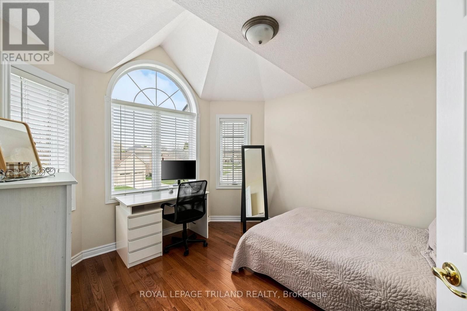 151 Knights Bridge Road, London South, Ontario  N6K 4V7 - Photo 33 - X13027518