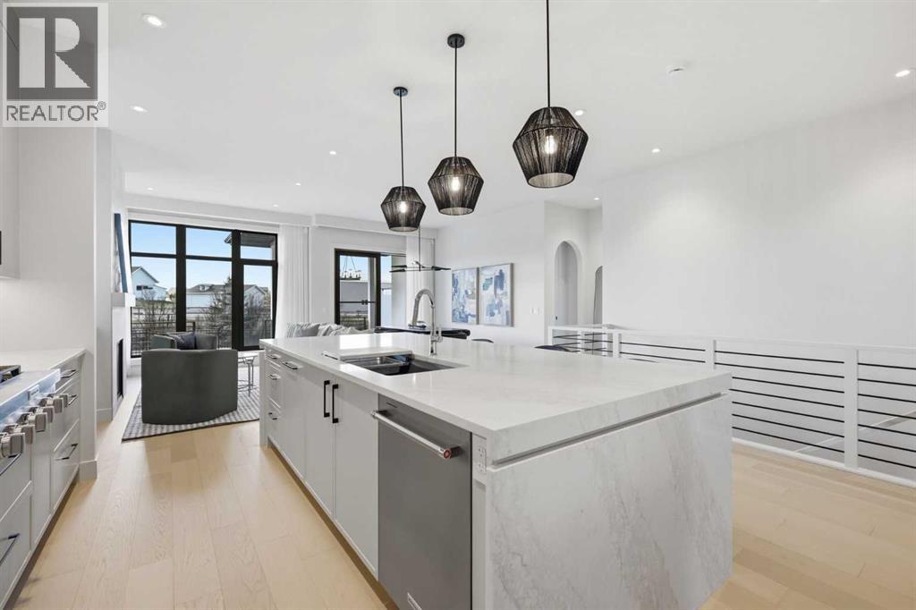 733 Serenity Bend, Heritage Pointe, Alberta  T1S 3X3 - Photo 9 - A2281994