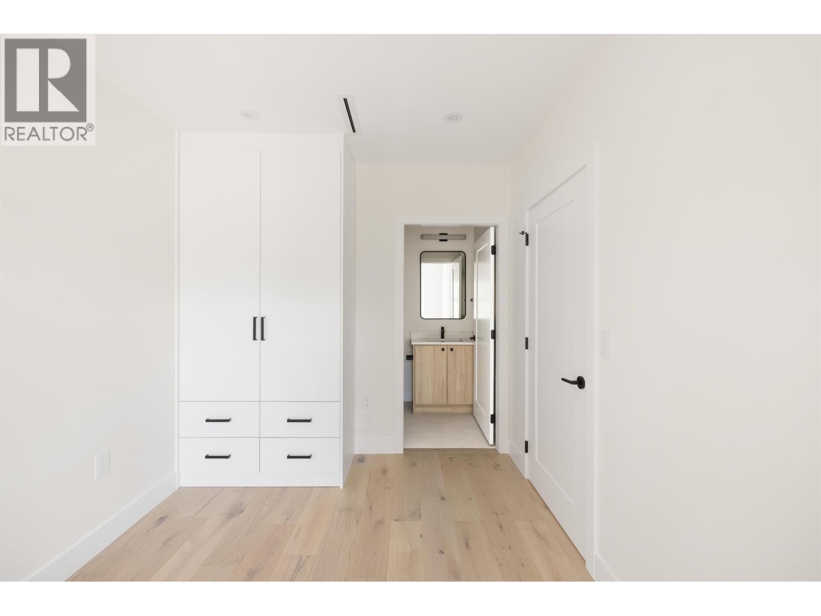 3143 E 19 Avenue, Vancouver, British Columbia  V5M 2T2 - Photo 13 - R3114271