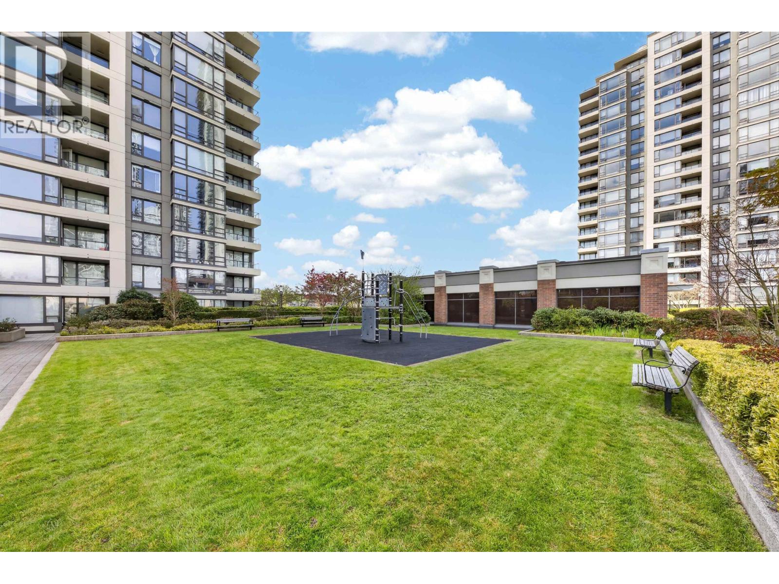 406 4118 Dawson Street, Burnaby, British Columbia  V5C 0A3 - Photo 9 - R3113832