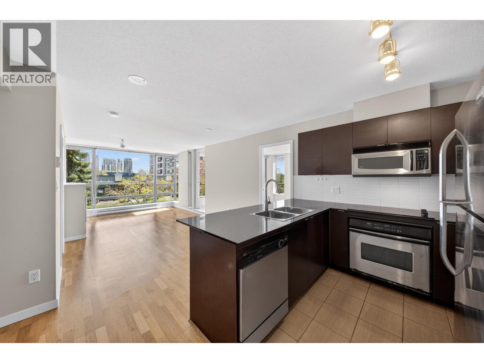 406 4118 Dawson Street, Burnaby, British Columbia  V5C 0A3 - Photo 12 - R3113832