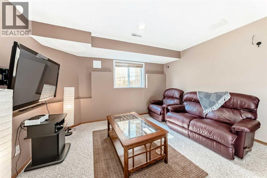 170 Shawbrooke Green Sw, Calgary, Alberta  T2Y 3C6 - Photo 31 - A2289378