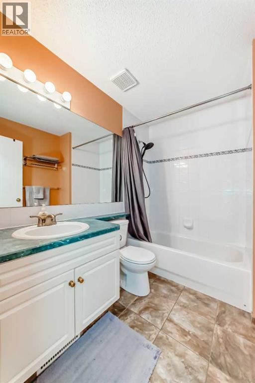 170 Shawbrooke Green Sw, Calgary, Alberta  T2Y 3C6 - Photo 29 - A2289378