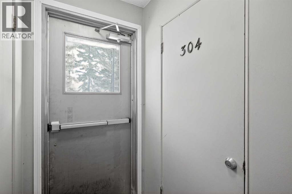 304, 512 Cedar Crescent SW, Calgary, Alberta  T3C 2Y8 - Photo 27 - A2292157