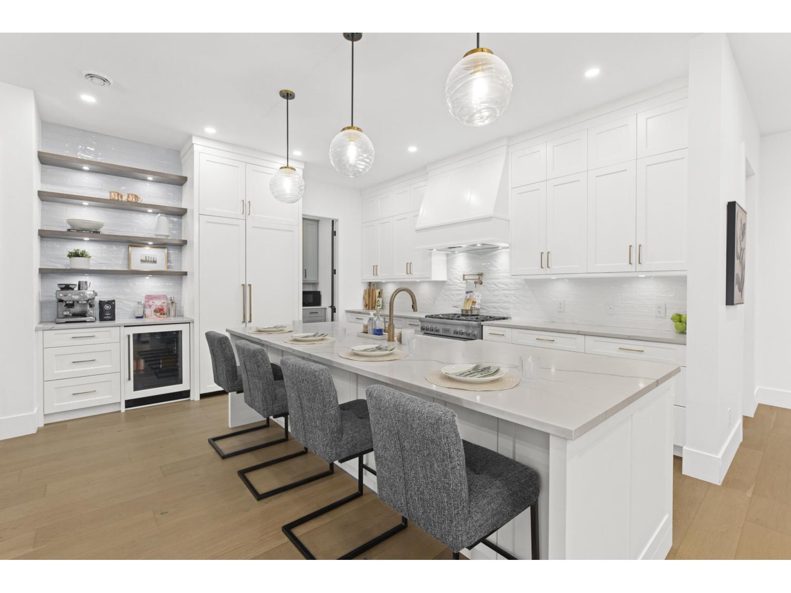 13026 16 Avenue, Surrey, British Columbia  V4A 1N9 - Photo 6 - R3114325