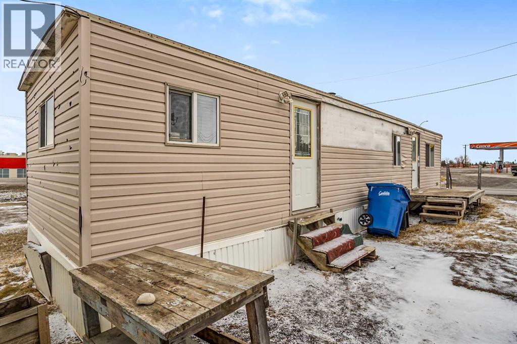 804 Center Street, Carstairs, Alberta  T0M 0N0 - Photo 17 - A2295628