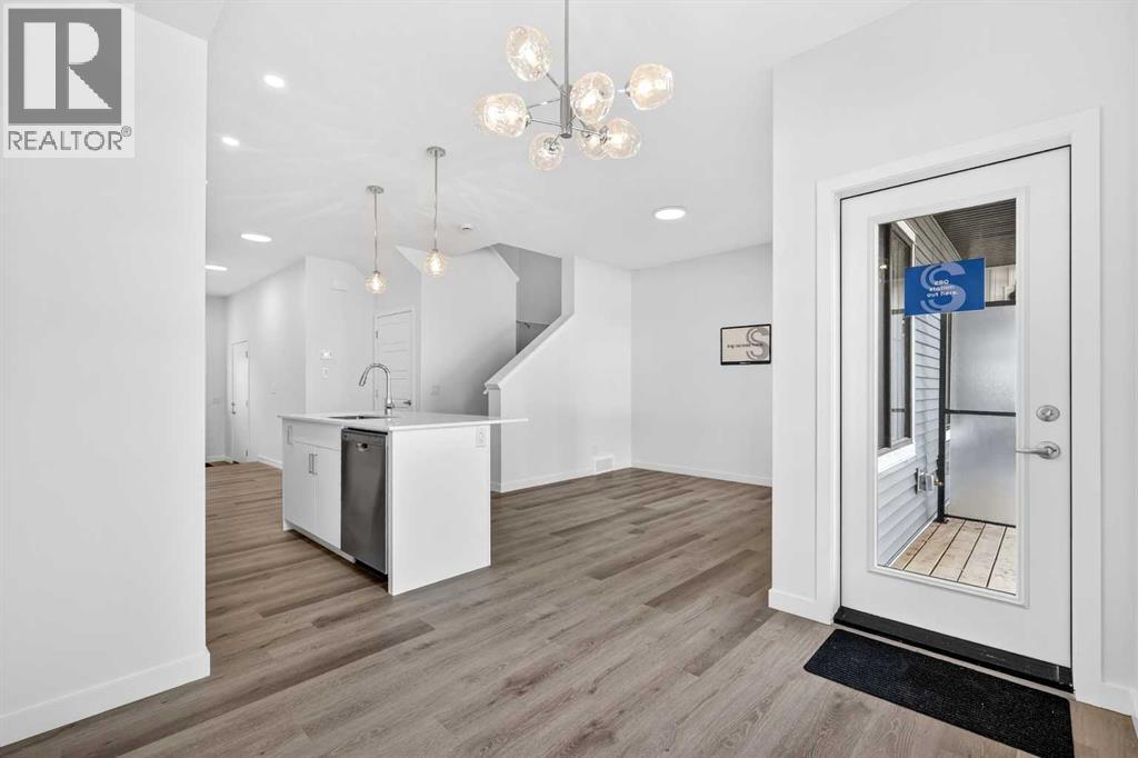 50 Creekside Way Sw, Calgary, Alberta  T2X 6E2 - Photo 17 - A2300544