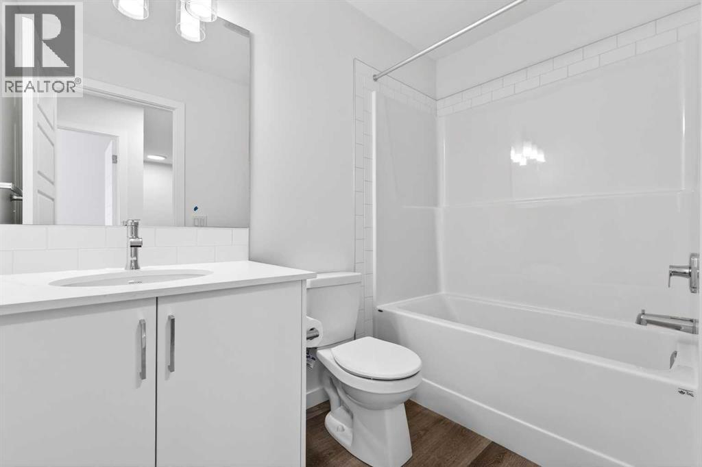 50 Creekside Way Sw, Calgary, Alberta  T2X 6E2 - Photo 28 - A2300544