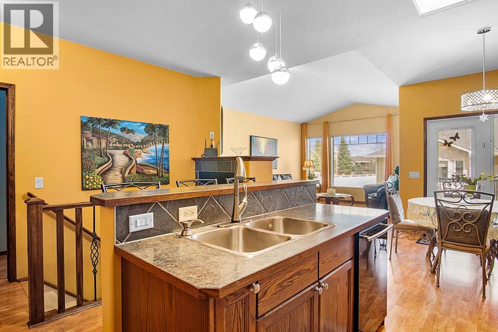 41 Stromsay Gate, Carstairs, Alberta  T0M 0N0 - Photo 15 - A2303750