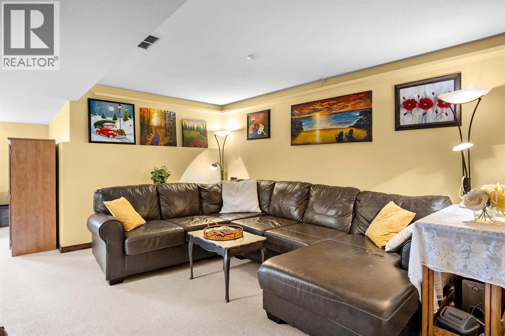 41 Stromsay Gate, Carstairs, Alberta  T0M 0N0 - Photo 31 - A2303750