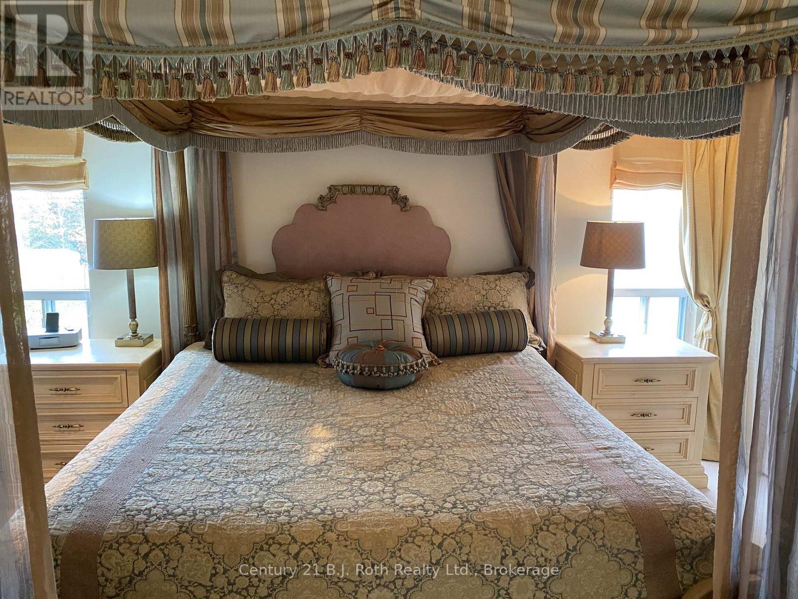 20 Grant Avenue, Tiny, Ontario  L0L 1P1 - Photo 10 - S13027478