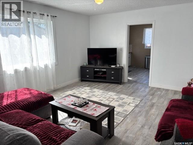 224 3rd Avenue W, Canora, Saskatchewan  S0A 0L0 - Photo 7 - SK022042