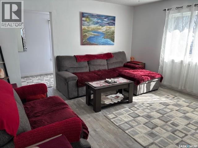 224 3rd Avenue W, Canora, Saskatchewan  S0A 0L0 - Photo 8 - SK022042