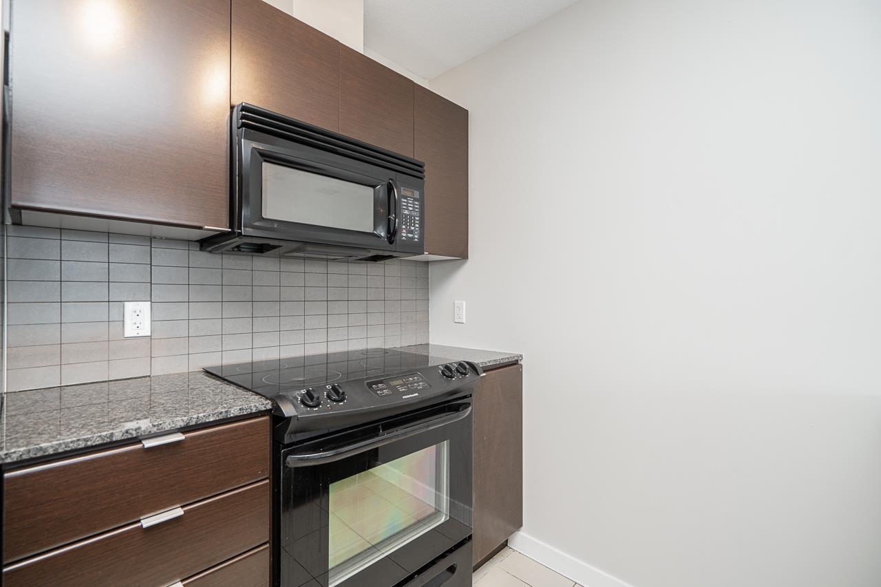 2002 13618 100 Avenue, Surrey, British Columbia  V3T 0A8 - Photo 8 - R3114323