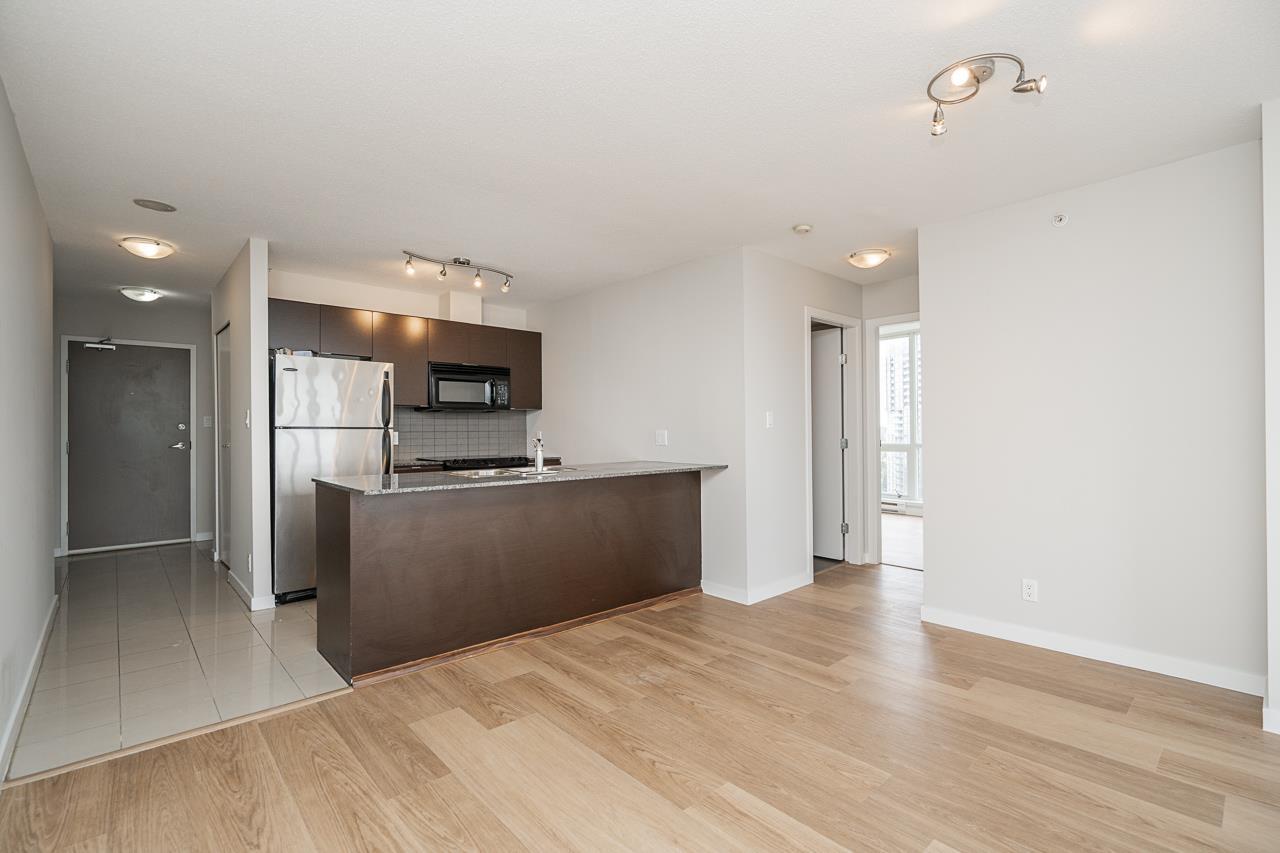 2002 13618 100 Avenue, Surrey, British Columbia  V3T 0A8 - Photo 10 - R3114323