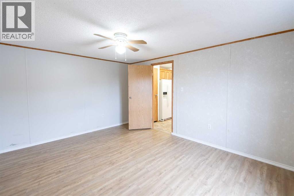 10417 110 Ave, La Crete, Alberta  T0H 2H0 - Photo 18 - A2293872
