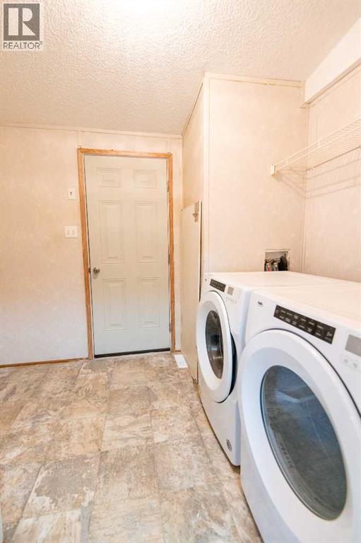 10417 110 Ave, La Crete, Alberta  T0H 2H0 - Photo 12 - A2293872