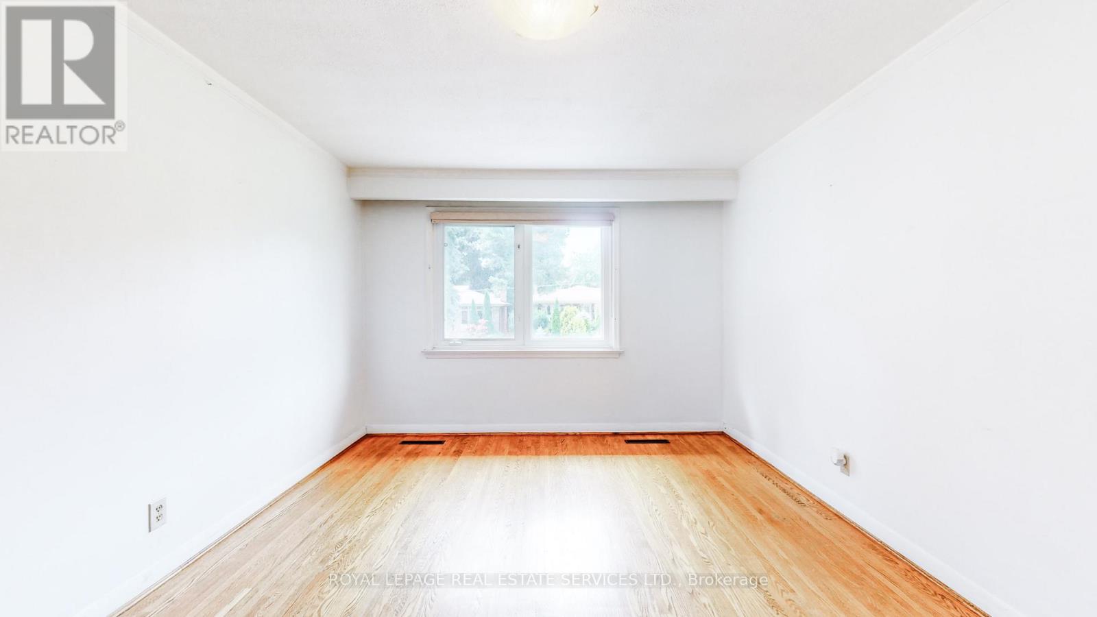 24 Burleigh Heights Drive, Toronto, Ontario  M2K 1Y7 - Photo 20 - C12599910