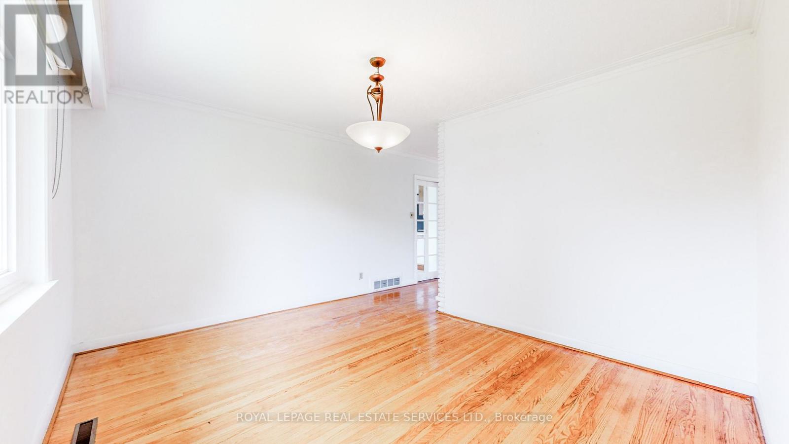 24 Burleigh Heights Drive, Toronto, Ontario  M2K 1Y7 - Photo 10 - C12599910