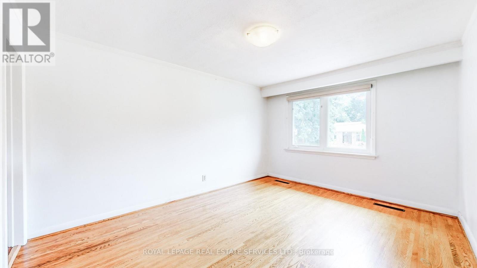 24 Burleigh Heights Drive, Toronto, Ontario  M2K 1Y7 - Photo 19 - C12599910