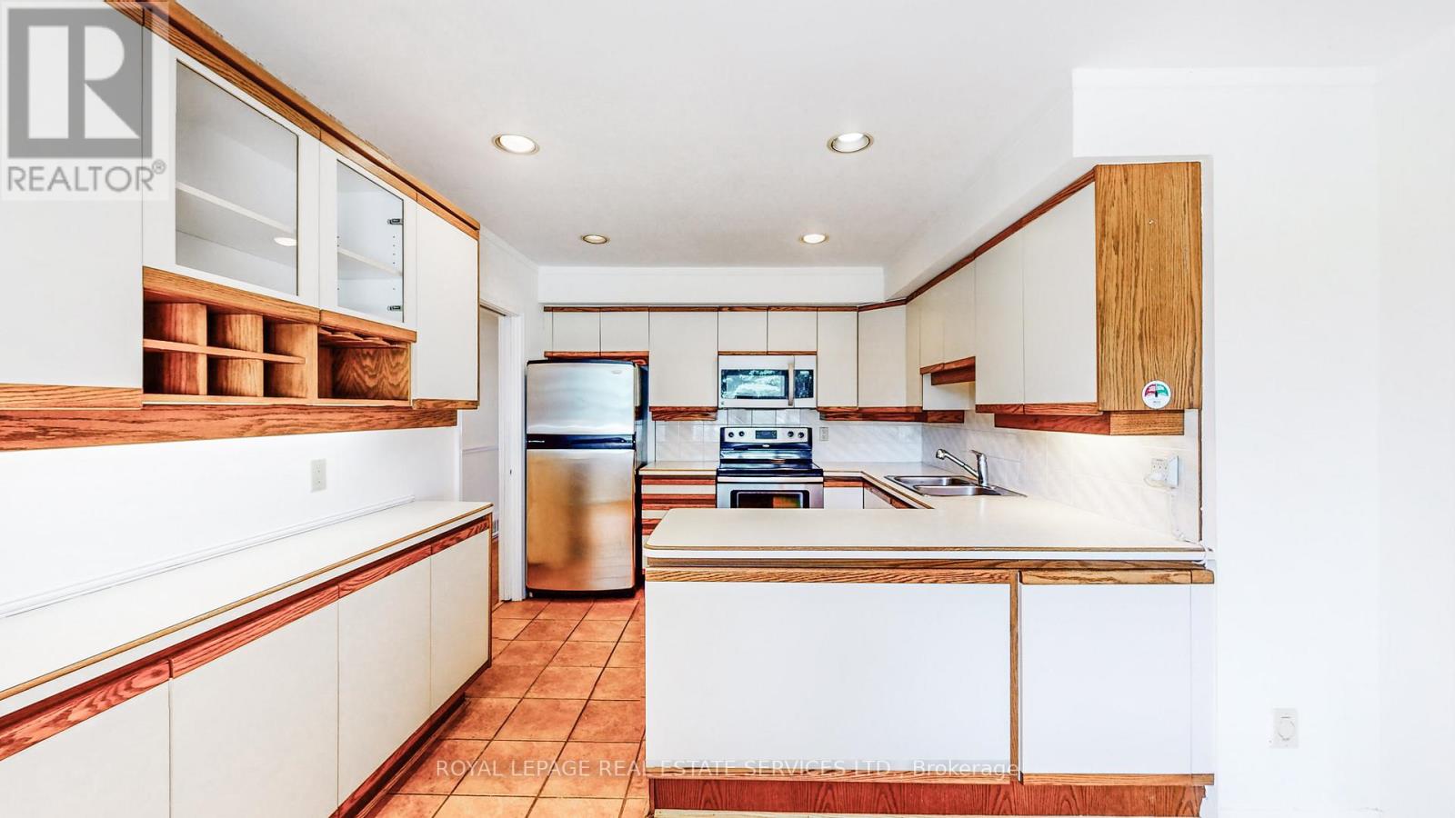 24 Burleigh Heights Drive, Toronto, Ontario  M2K 1Y7 - Photo 15 - C12599910