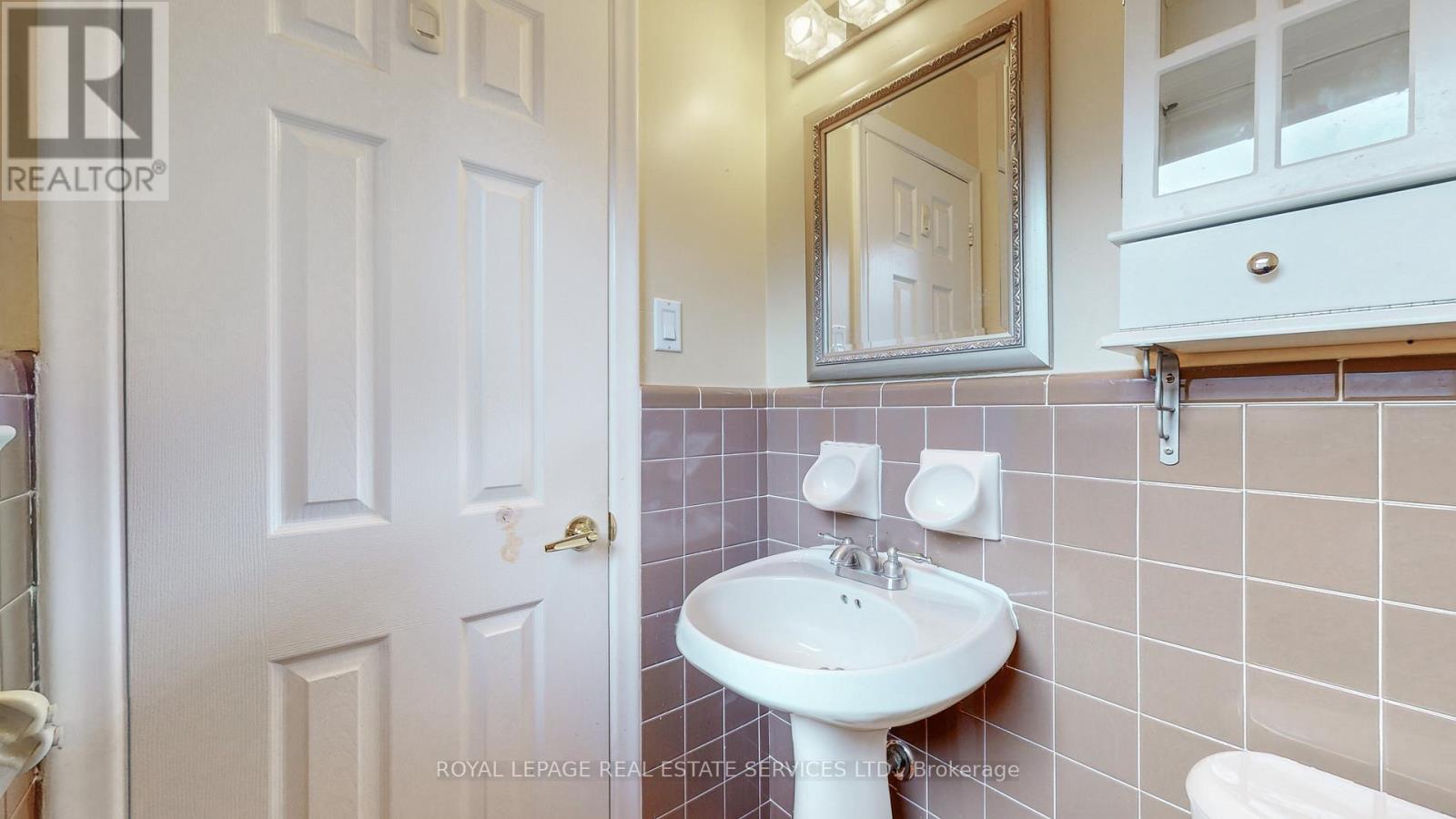 24 Burleigh Heights Drive, Toronto, Ontario  M2K 1Y7 - Photo 32 - C12599910