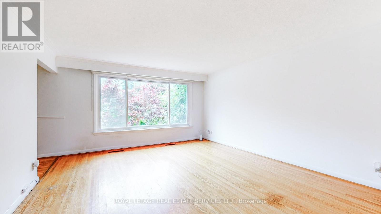 24 Burleigh Heights Drive, Toronto, Ontario  M2K 1Y7 - Photo 9 - C12599910