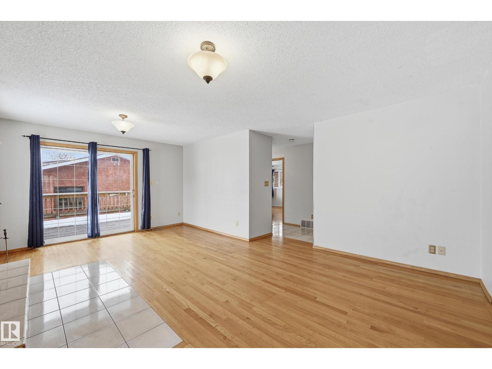 11019 126 St NW, Edmonton, Alberta  T5M 0P8 - Photo 7 - E4481332